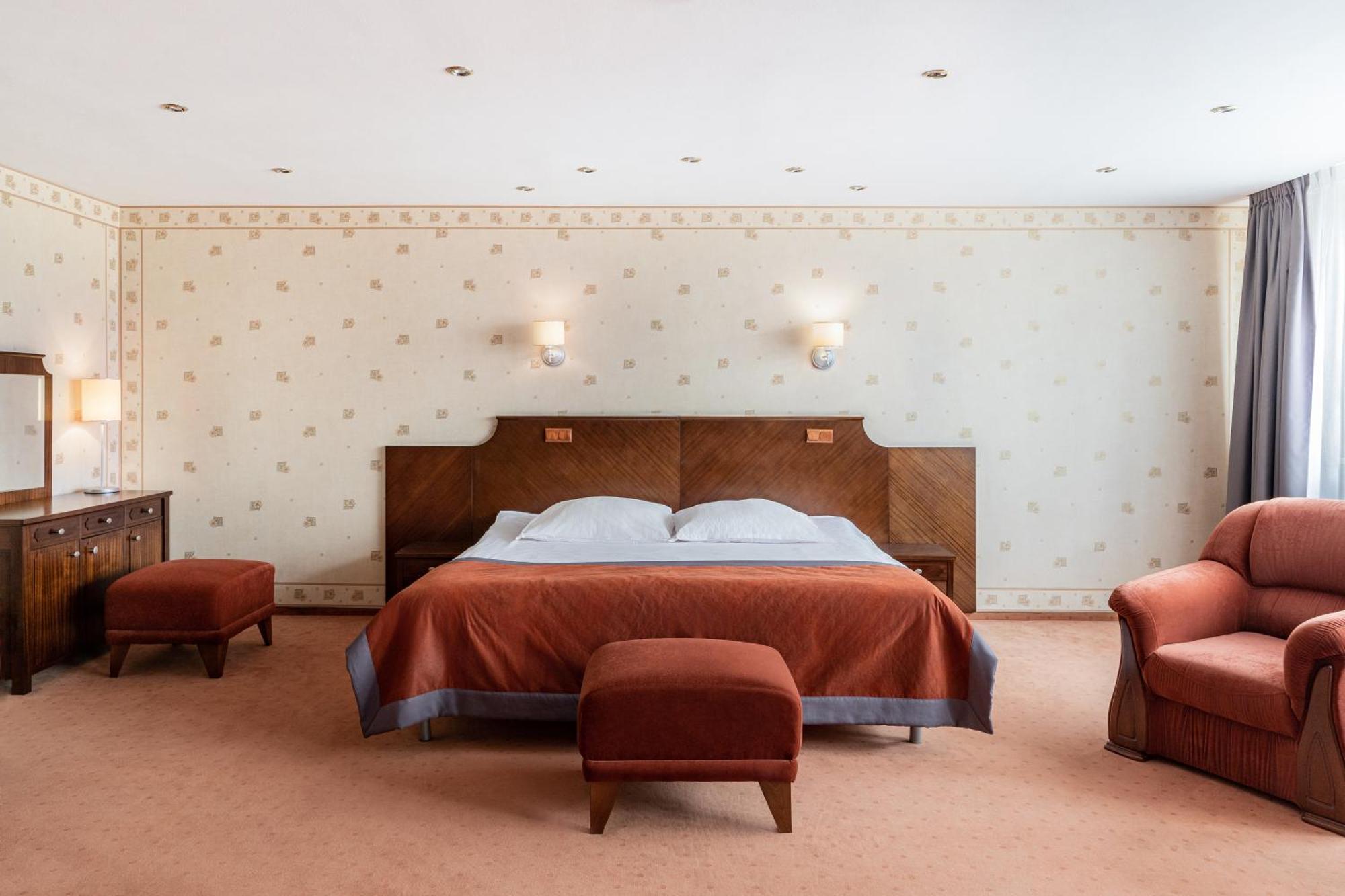 Hotel Alf Краків Екстер'єр фото