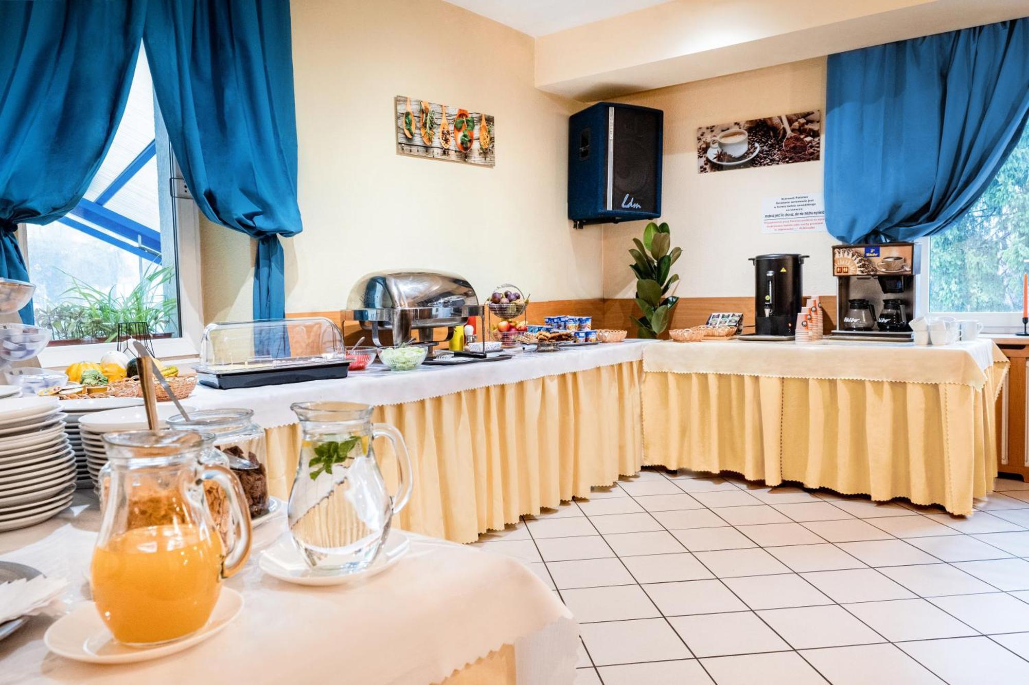 Hotel Alf Краків Екстер'єр фото