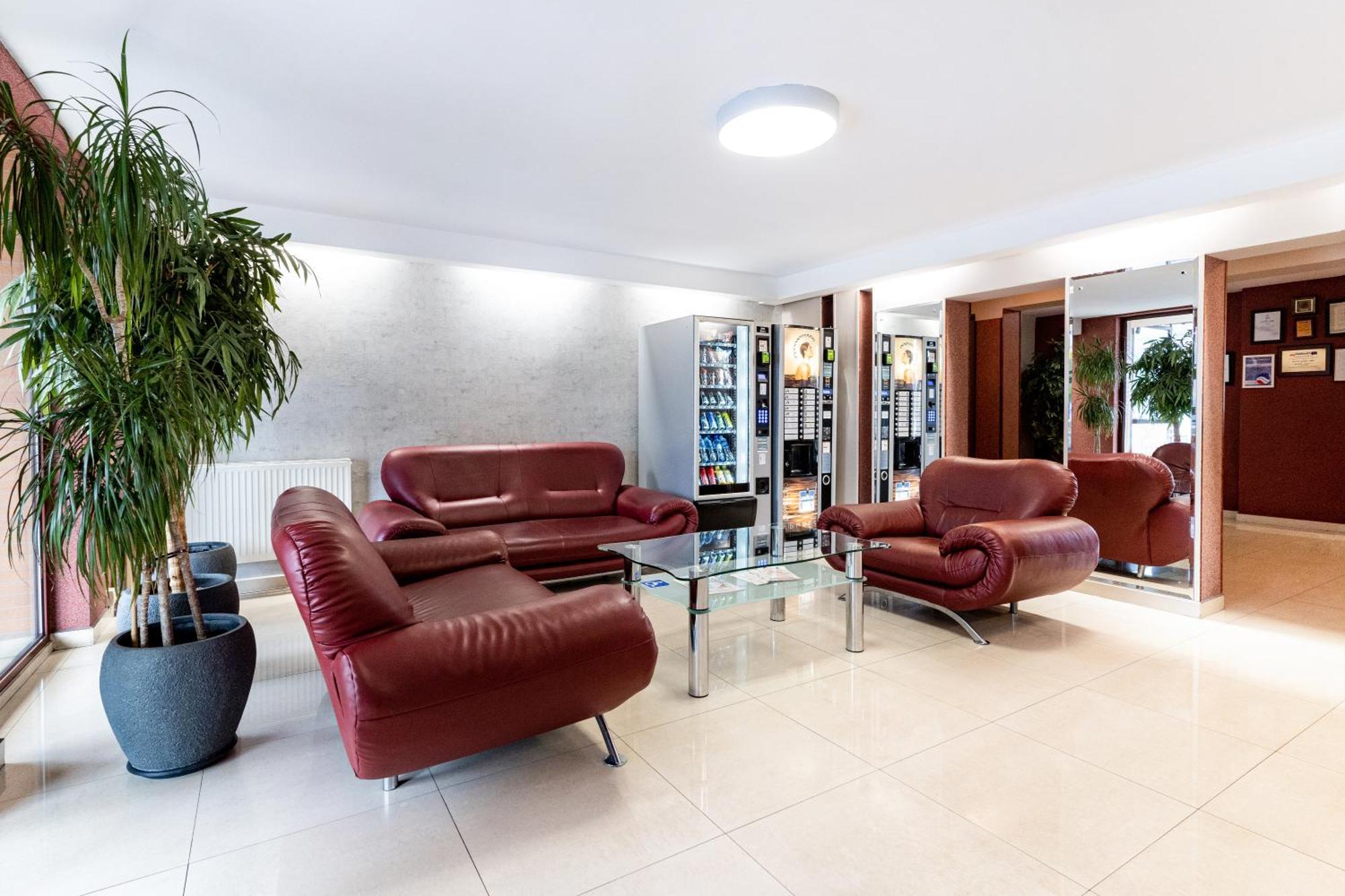 Hotel Alf Краків Екстер'єр фото