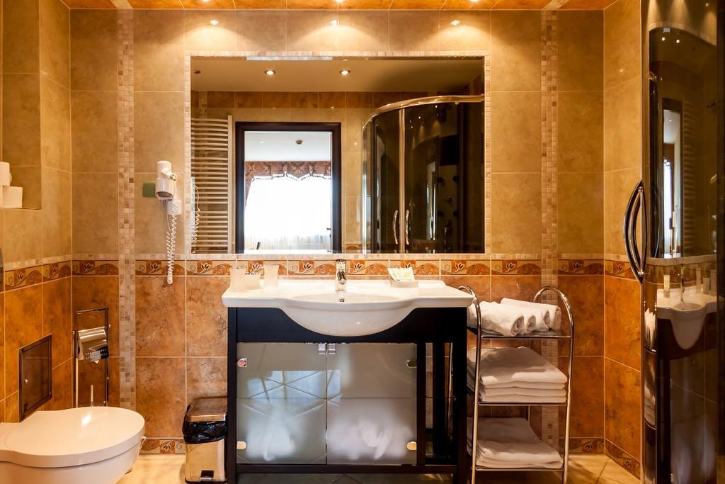 Hotel Alf Краків Екстер'єр фото