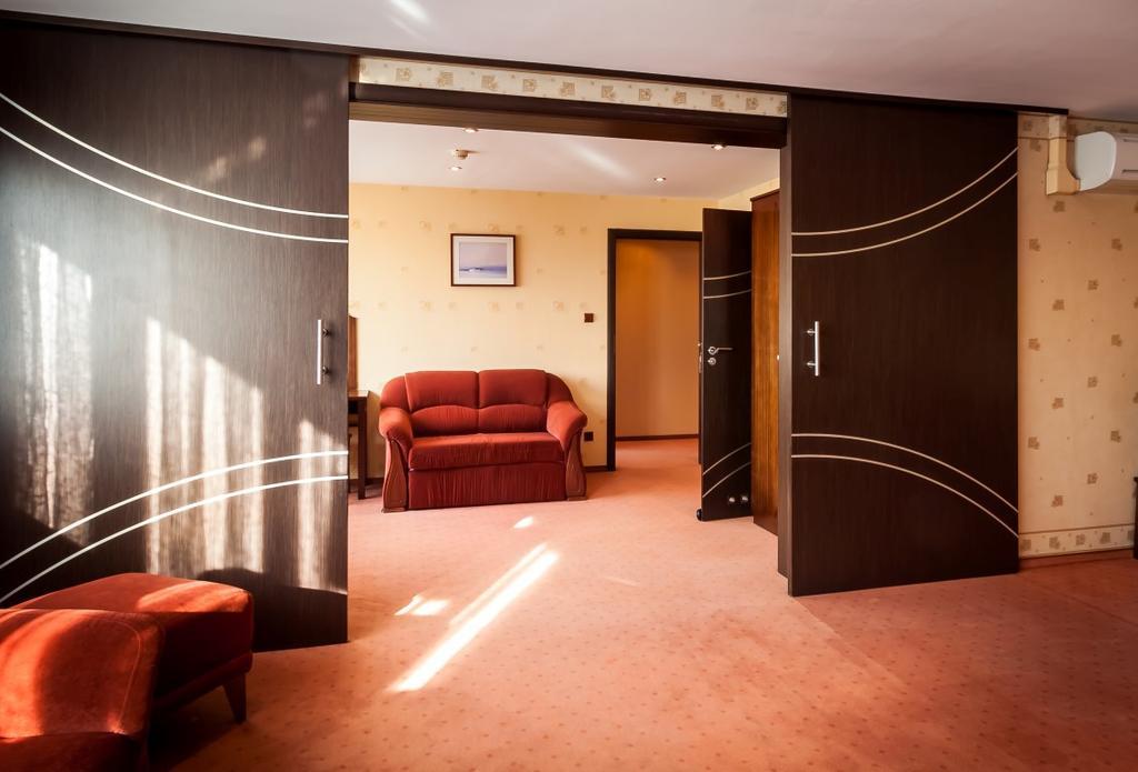 Hotel Alf Краків Екстер'єр фото